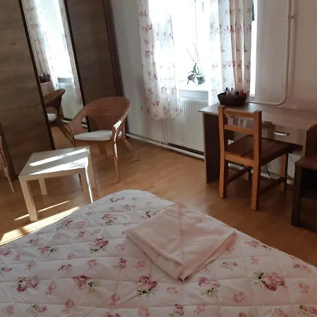 فندق مبيت وإفطار Paloc Panzio