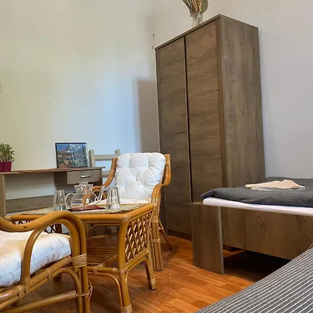 Paloc Panzio فندق مبيت وإفطار 3*