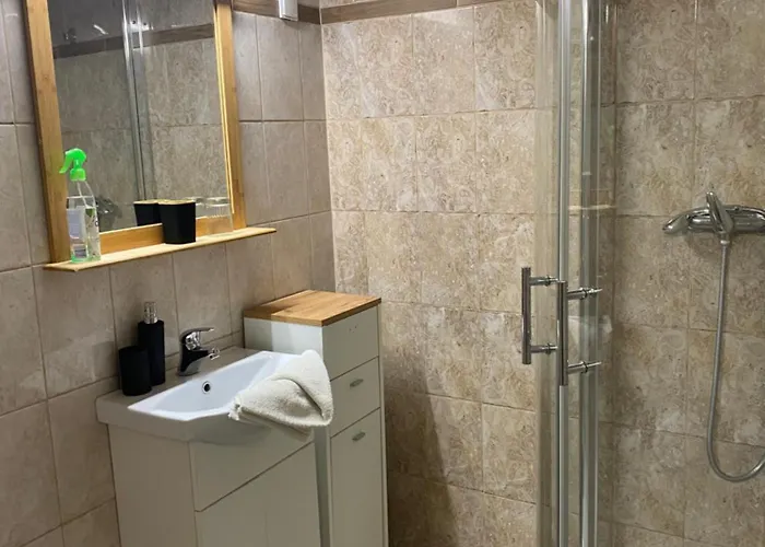 Paloc Panzio 3* Szugy