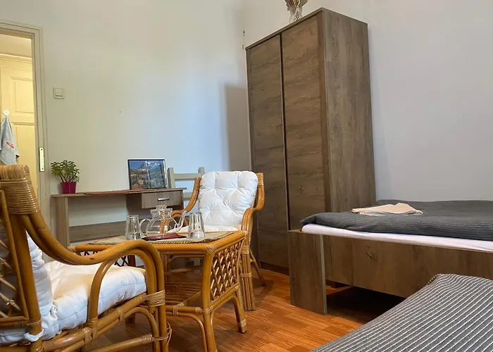 Paloc Panzio Nocleg ze śniadaniem 3*